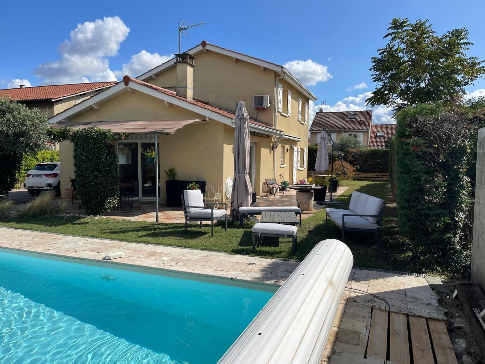 Villa Individuelle - Шасю Екстериор снимка